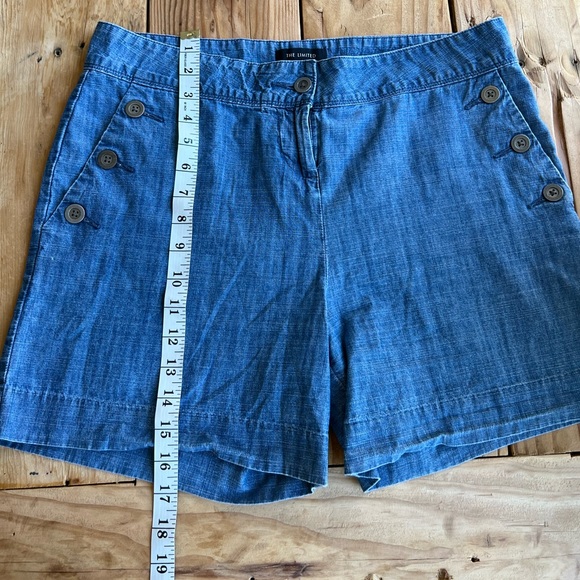 THE LIMITED Chambray tailored Bermuda Shorts size 10 - Picture 4 of 14